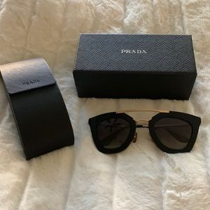 Prada sunglasses 🕶️ Authentic